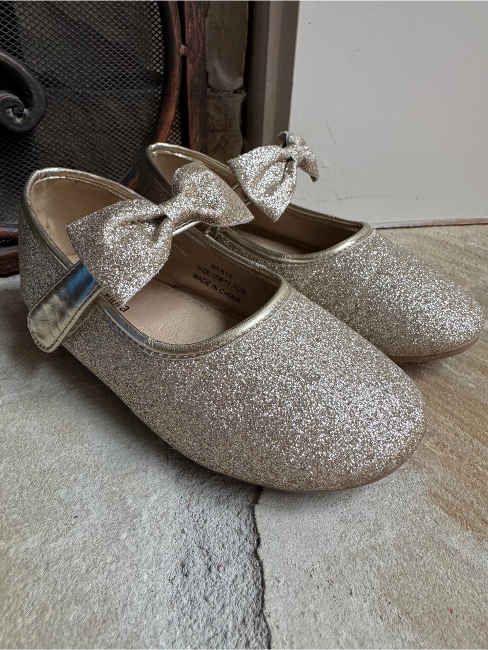 Felix & Flora Toddler Little Girls Dress Shoes Gold Size 10